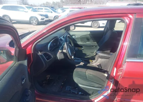 2011 Chrysler 200 Touring from USA, damaged, VIN 1C3BC1FG5BN552453